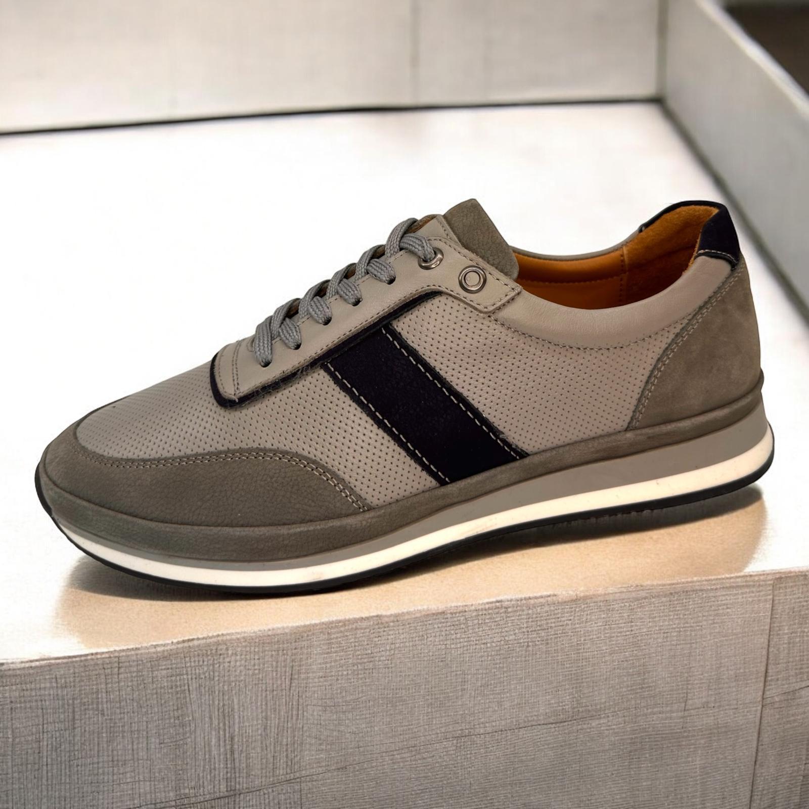 Спорт бут кийимдер